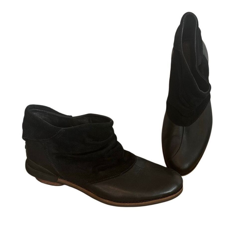 Patagonia Addie Black Leather Slouchy Ankle Booties 7.5